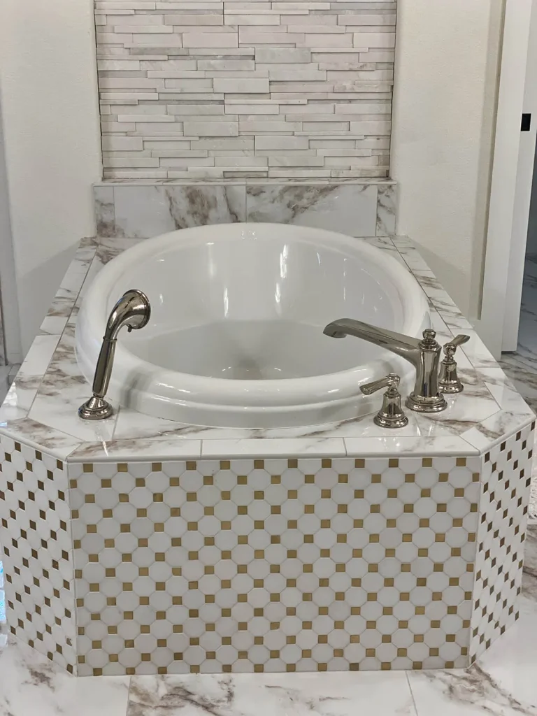 bathroom gallery 194 | Color Interiors Design Center