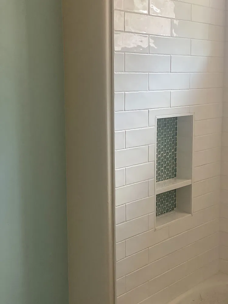 bathroom gallery 46 | Color Interiors Design Center