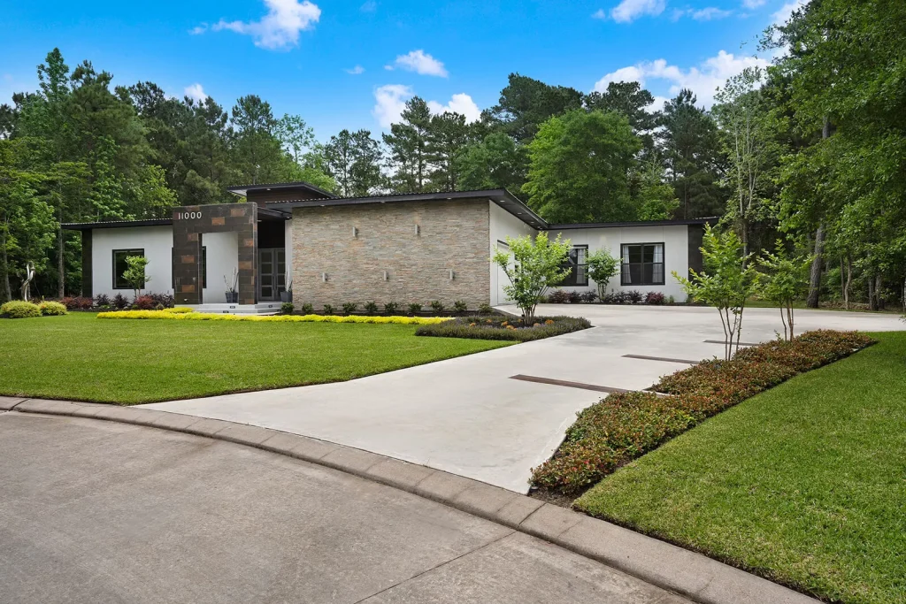 gallery exteriors 4 | Color Interiors Design Center