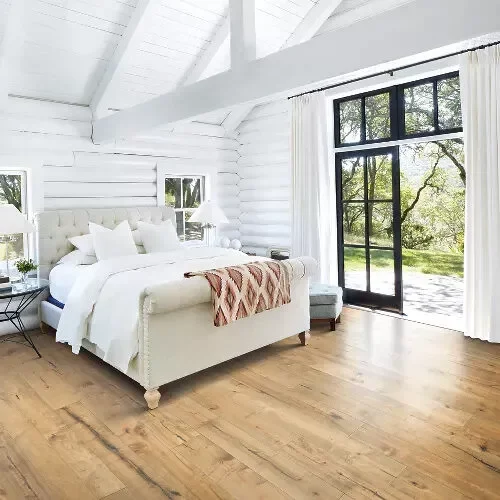 Bedroom Laminate Flooring | Color Interiors